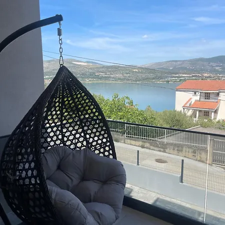 Senna Coastal - Modern Croatia * Trogir
